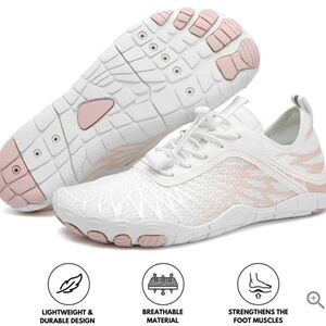 NWOT Pro healthy and nonslip Barefoot shoes Size